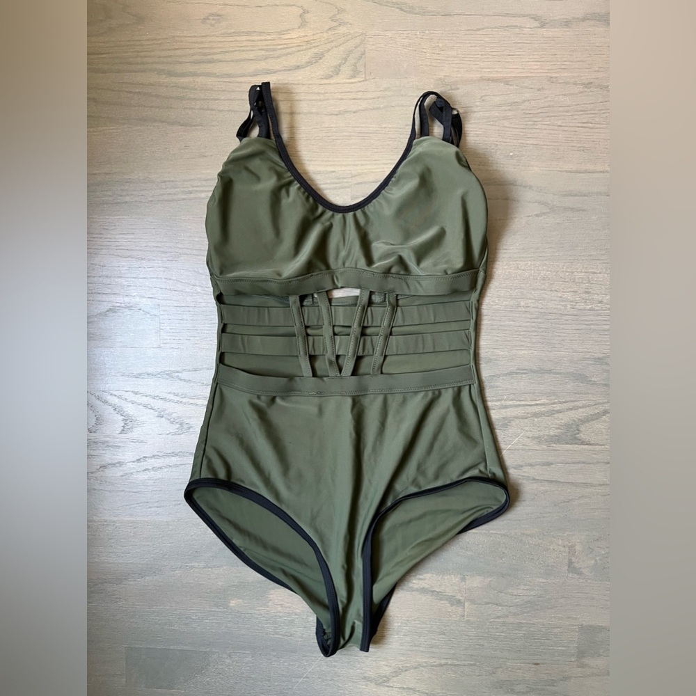 Forever 21 One Piece Bathing Suit